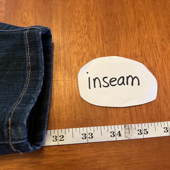 Torrid 12T Dark Wash Skinny Jeans With Triple Button High Waist - Picture 5 of 8